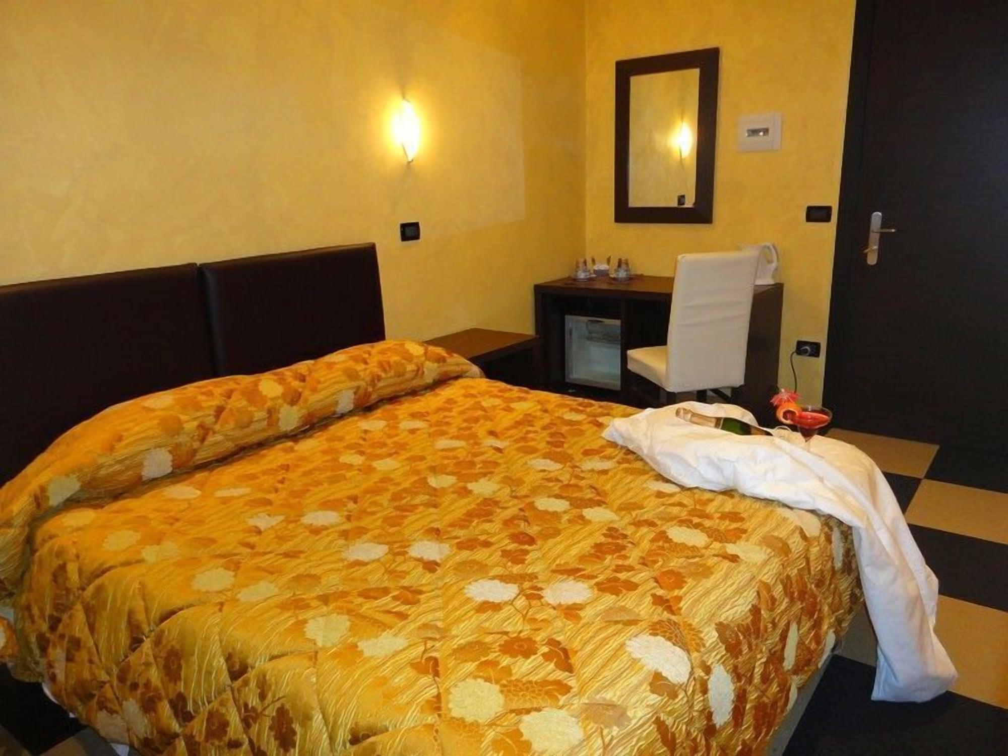Memole Inn Санремо Экстерьер фото